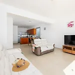 Coral Bay 7 Villa *